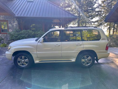 Used 2000 Lexus LX 470 4WD image 4