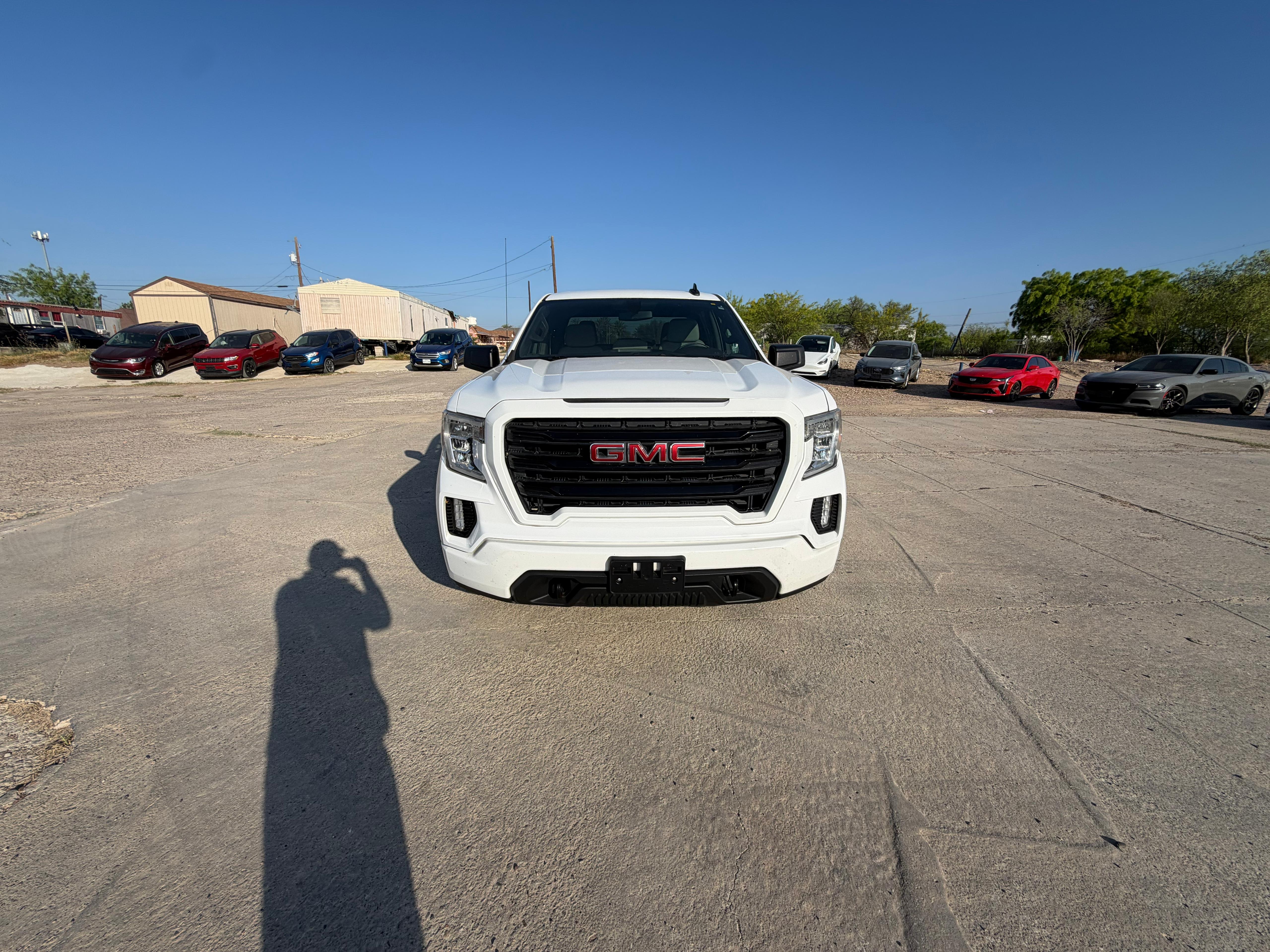 Used 2020 GMC Sierra 1500 Elevation w/ Elevation Value Package RWD image 1