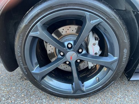 Used 2011 Chevrolet Corvette Grand Sport w/ Preferred Equipment Group image 20