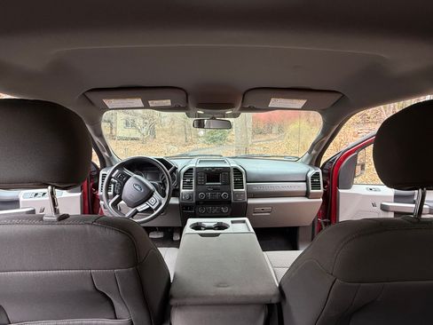 Used 2017 Ford F350 XLT image 10