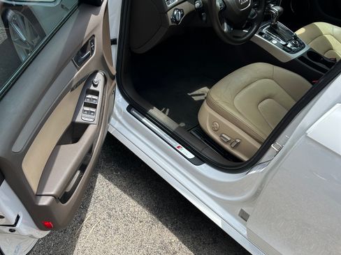 Used 2014 Audi A4 2.0T Premium Plus w/ Premium Plus Package AWD/4WD image 11