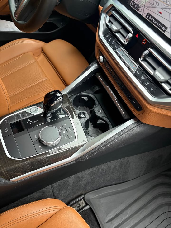 Used 2022 BMW 430i Coupe w/ M Sport Package RWD image 15