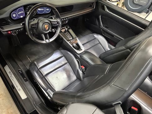 Used 2020 Porsche 911 Carrera S RWD image 21