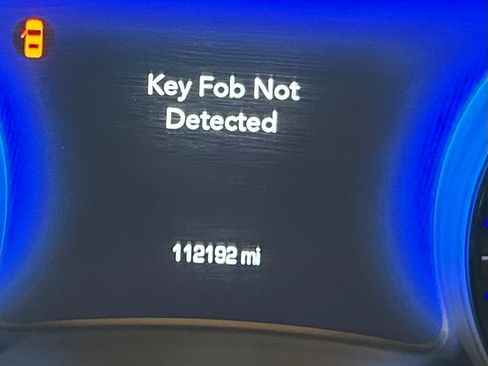 Used 2016 Chrysler 300 S image 2