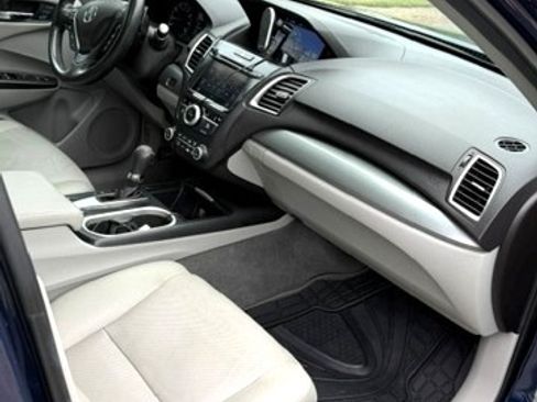 Used 2017 Acura RDX w/ Advance Package FWD image 9