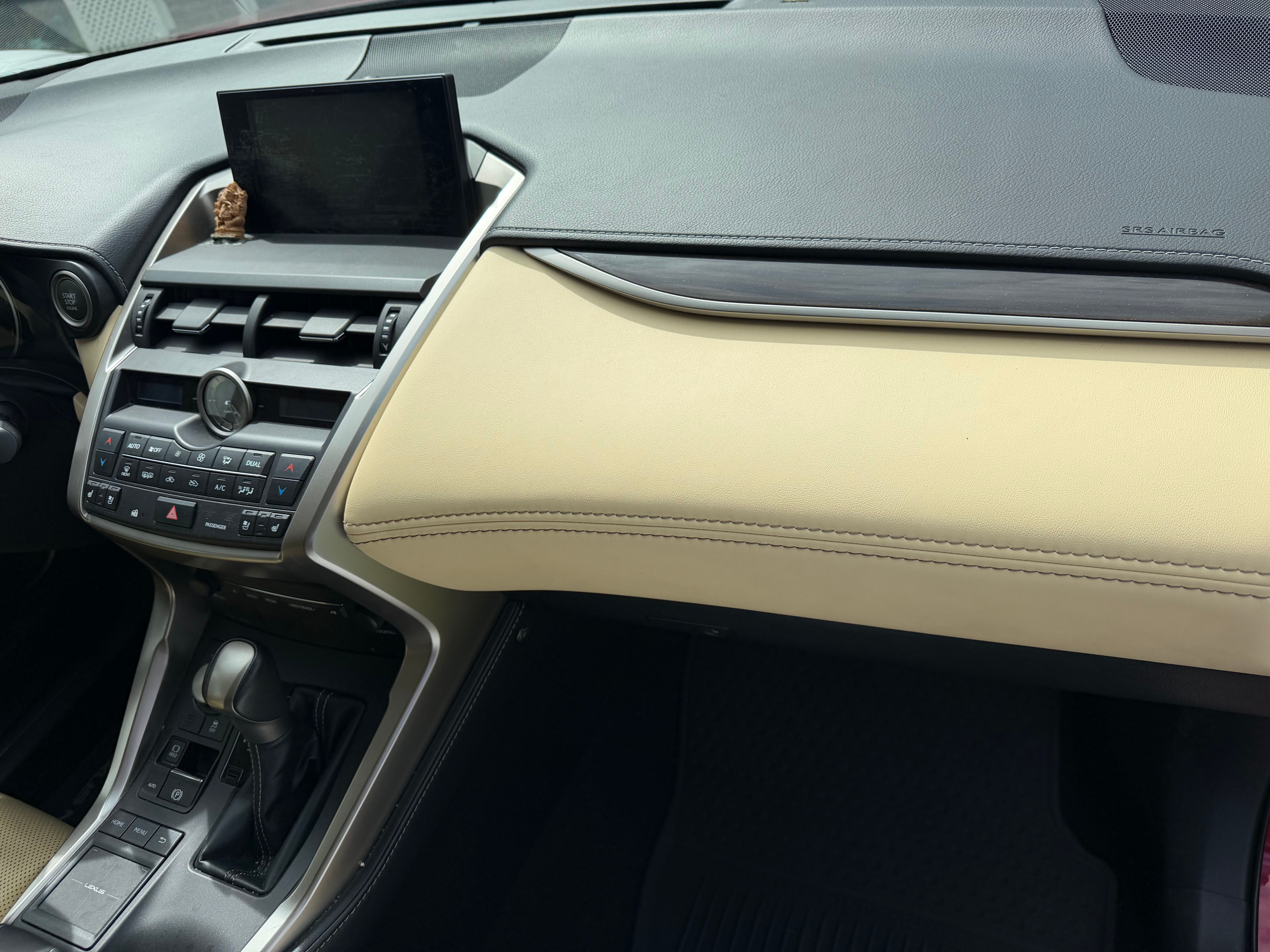 Used 2015 Lexus NX 200t AWD w/ Luxury Package image 6