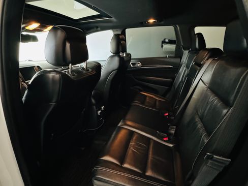 Used 2014 Jeep Grand Cherokee Limited image 15