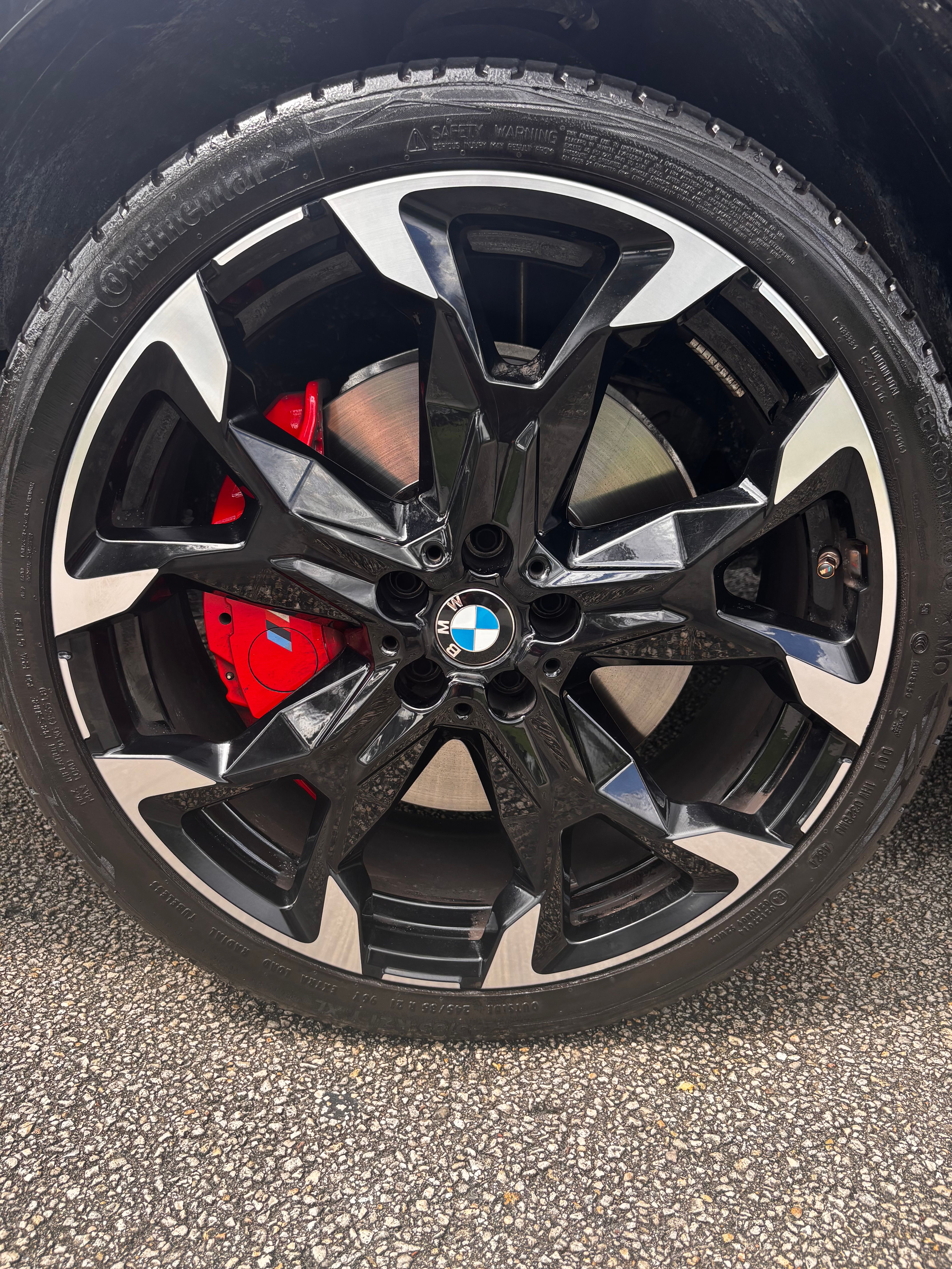 Used 2025 BMW X2 M35i w/ M Sport Professional Package AWD/4WD image 14