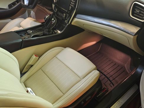 Used 2016 Nissan Maxima 3.5 SV image 6