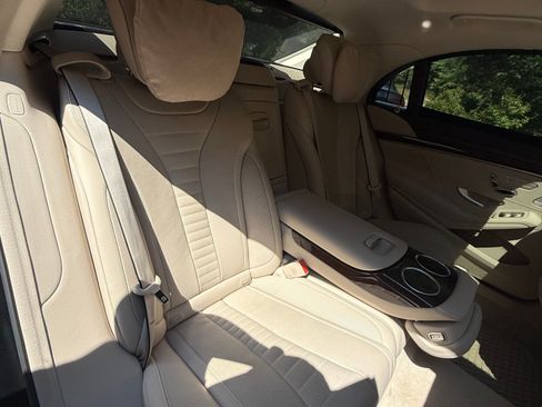 Used 2015 Mercedes-Benz S 550 4MATIC Sedan image 23