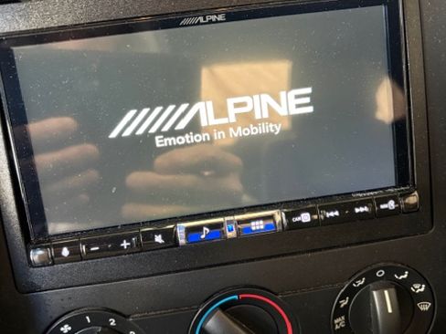 Used 2006 Ford Mustang GT Premium image 9