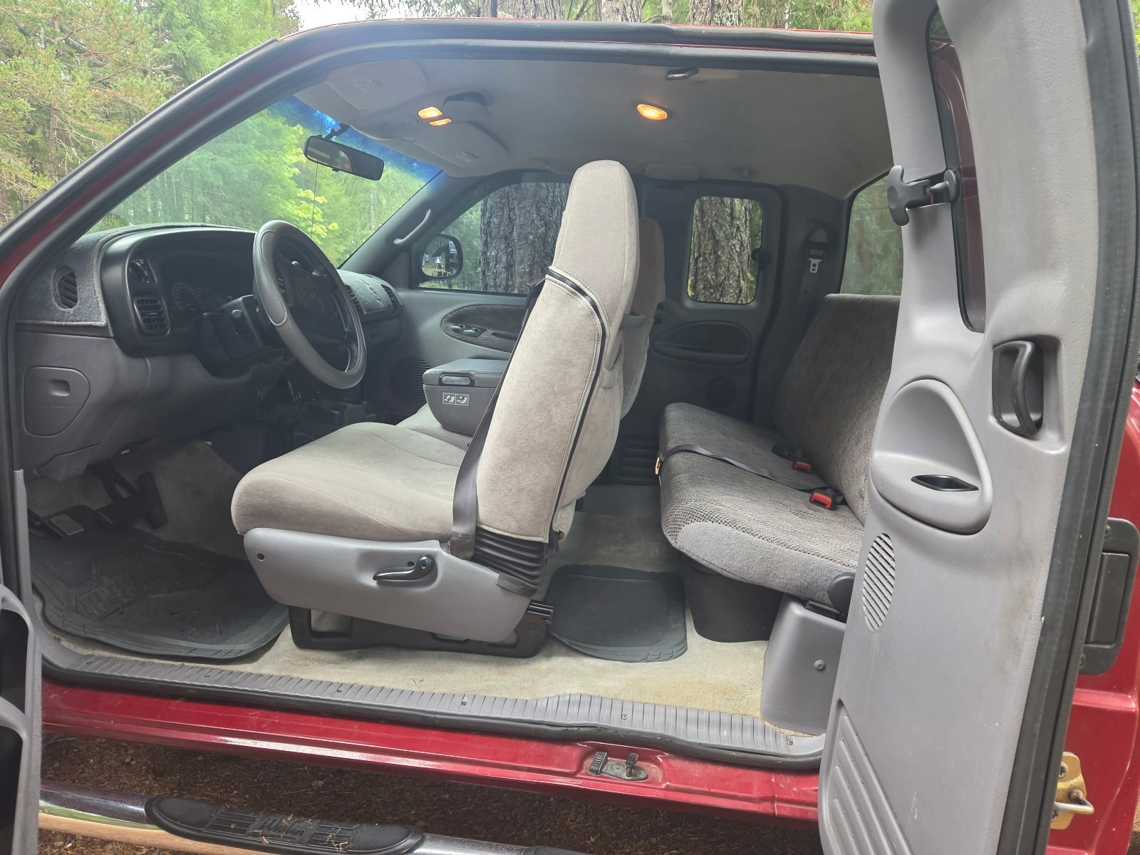 Used 1999 Dodge Ram 1500 Truck 4x4 Quad Cab image 7