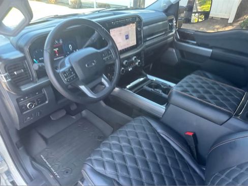 Used 2024 Ford F450 Lariat w/ Lariat Ultimate Package image 9