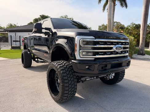 Used 2025 Ford F250 Platinum AWD/4WD image 26