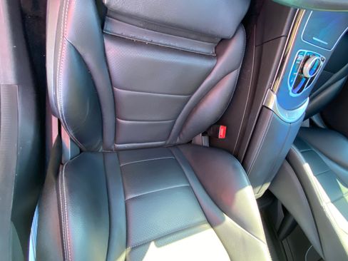 Used 2017 Mercedes-Benz C 300 Sedan image 15