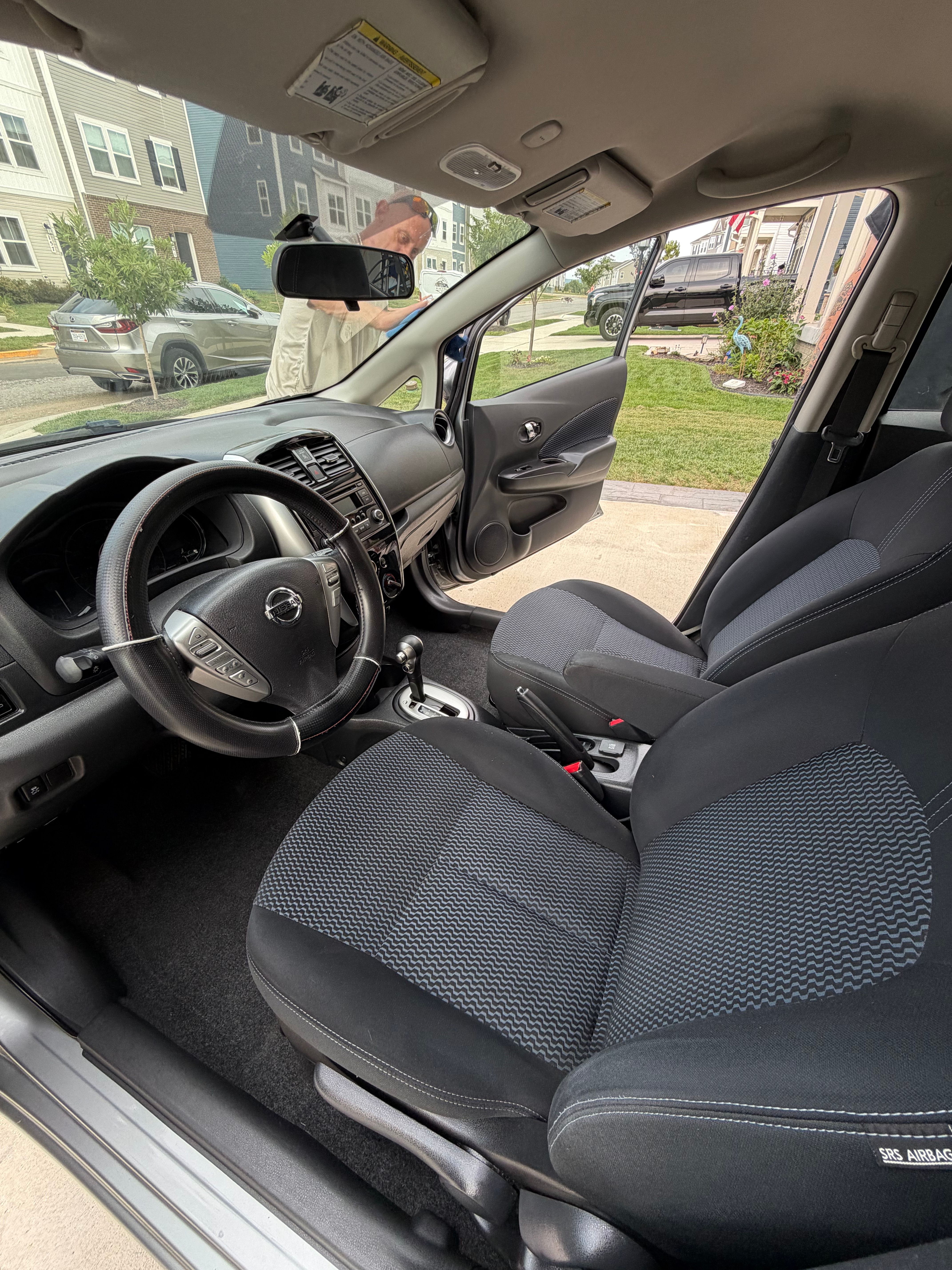Used 2015 Nissan Versa Note SV FWD image 9