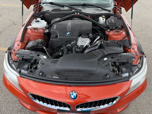 Used 2015 BMW Z4 sDrive28i RWD image 15