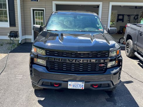 Used 2020 Chevrolet Silverado 1500 Custom Trail Boss w/ Custom Convenience Package AWD/4WD image 12