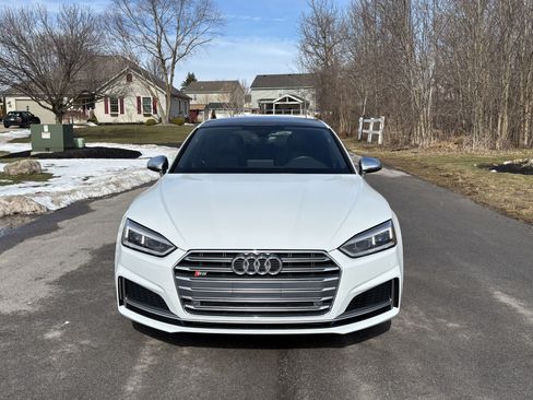 Used 2018 Audi S5 Premium Plus w/ Navigation Package image 2