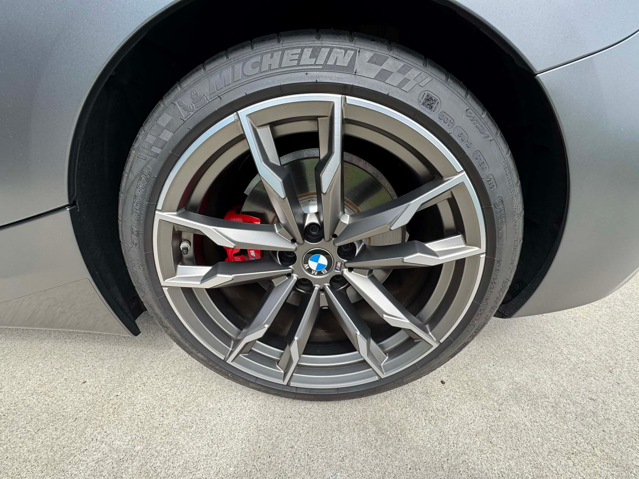 Used 2022 BMW Z4 M40i w/ Premium Package RWD image 17