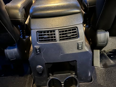 Used 2013 Nissan Armada Platinum image 15