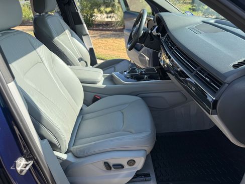 Used 2019 Audi Q7 3.0T Premium Plus w/ Premium Plus Package image 22