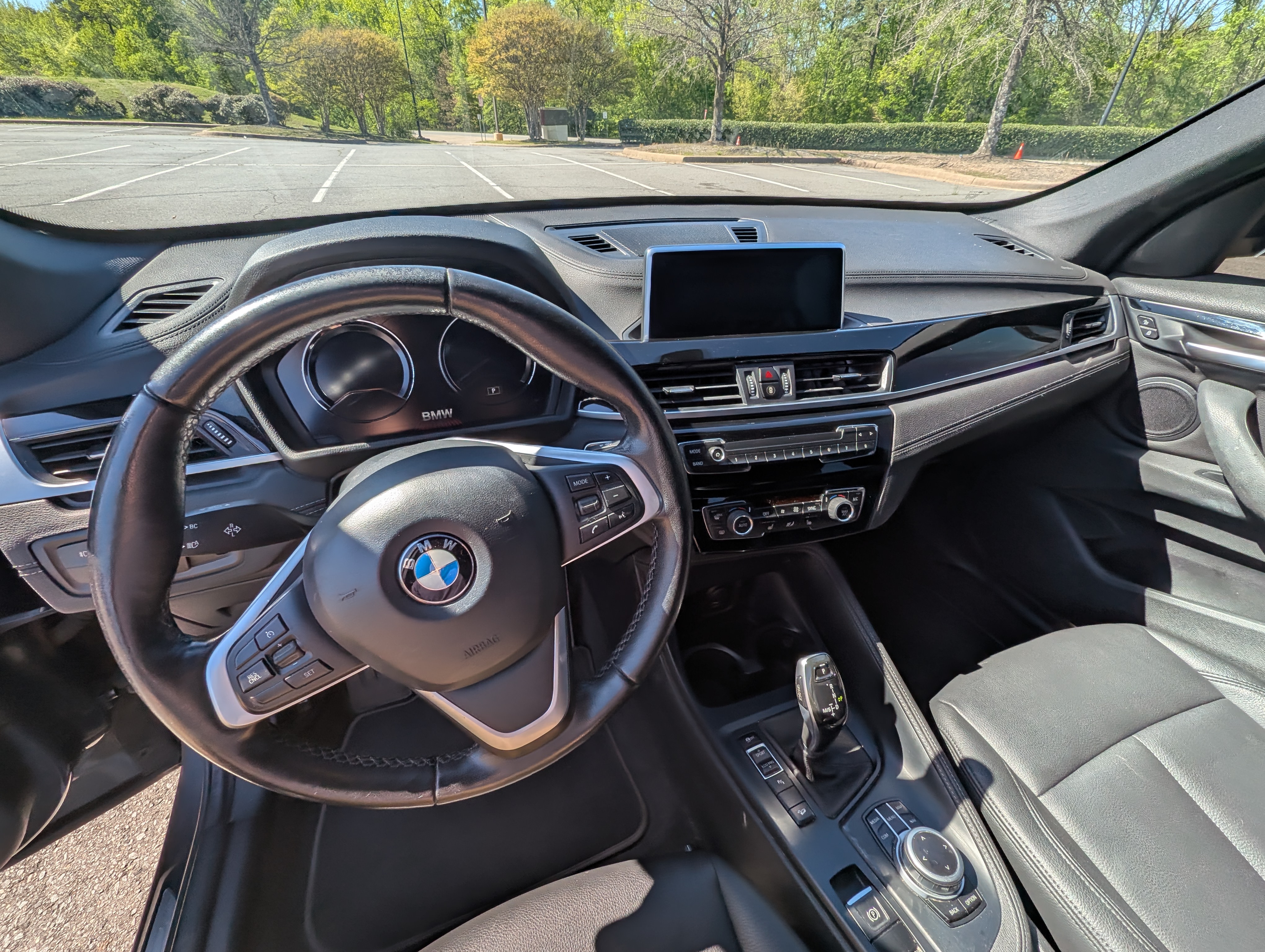Used 2020 BMW X1 xDrive28i w/ Convenience Package AWD/4WD image 14