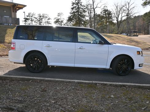 Used 2019 Ford Flex SEL w/ Equipment Group 202A image 6