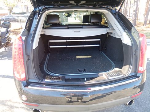 Used 2015 Cadillac SRX Luxury image 20