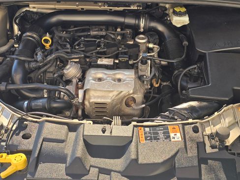 Used 2018 Ford Focus SE image 10