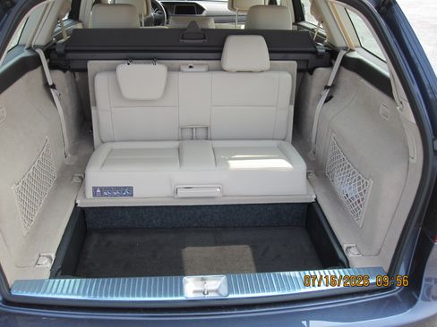 Used 2016 Mercedes-Benz E 350 4MATIC Wagon image 18