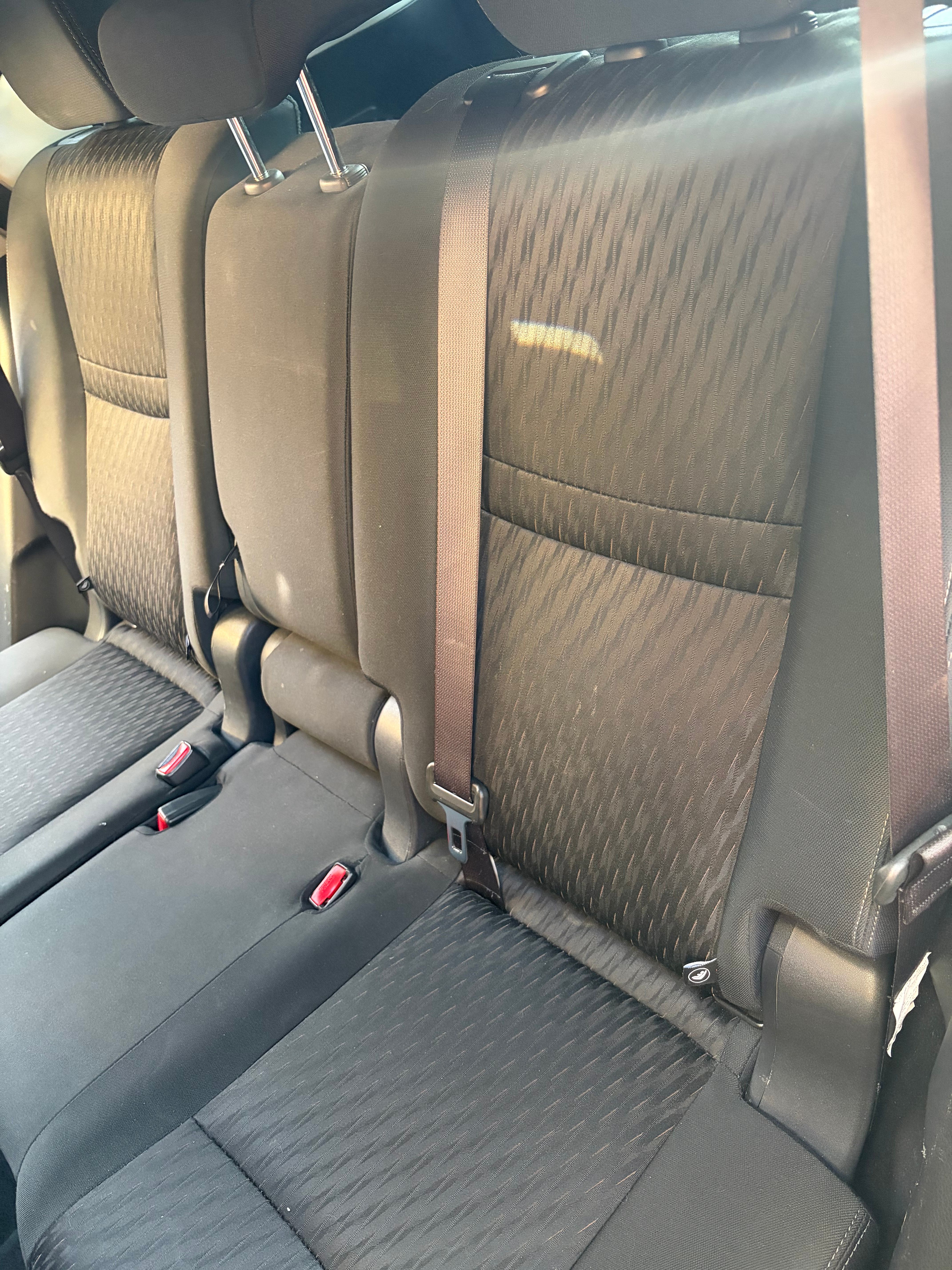 Used 2019 Nissan Rogue S FWD image 26