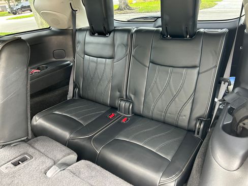 Used 2013 INFINITI JX35 FWD w/ Premium Pkg image 28