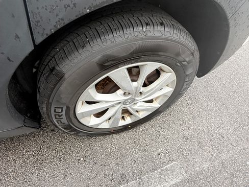 Used 2019 Hyundai Tucson SE w/ Cargo Package AWD/4WD image 9