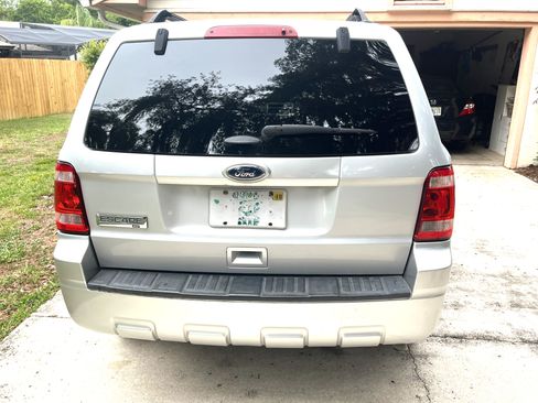 Used 2012 Ford Escape XLT FWD image 5