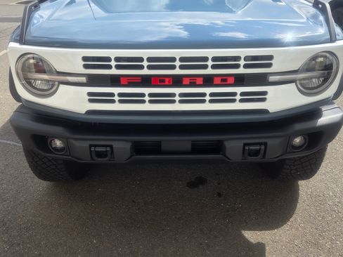Used 2024 Ford Bronco Heritage Edition AWD/4WD image 1