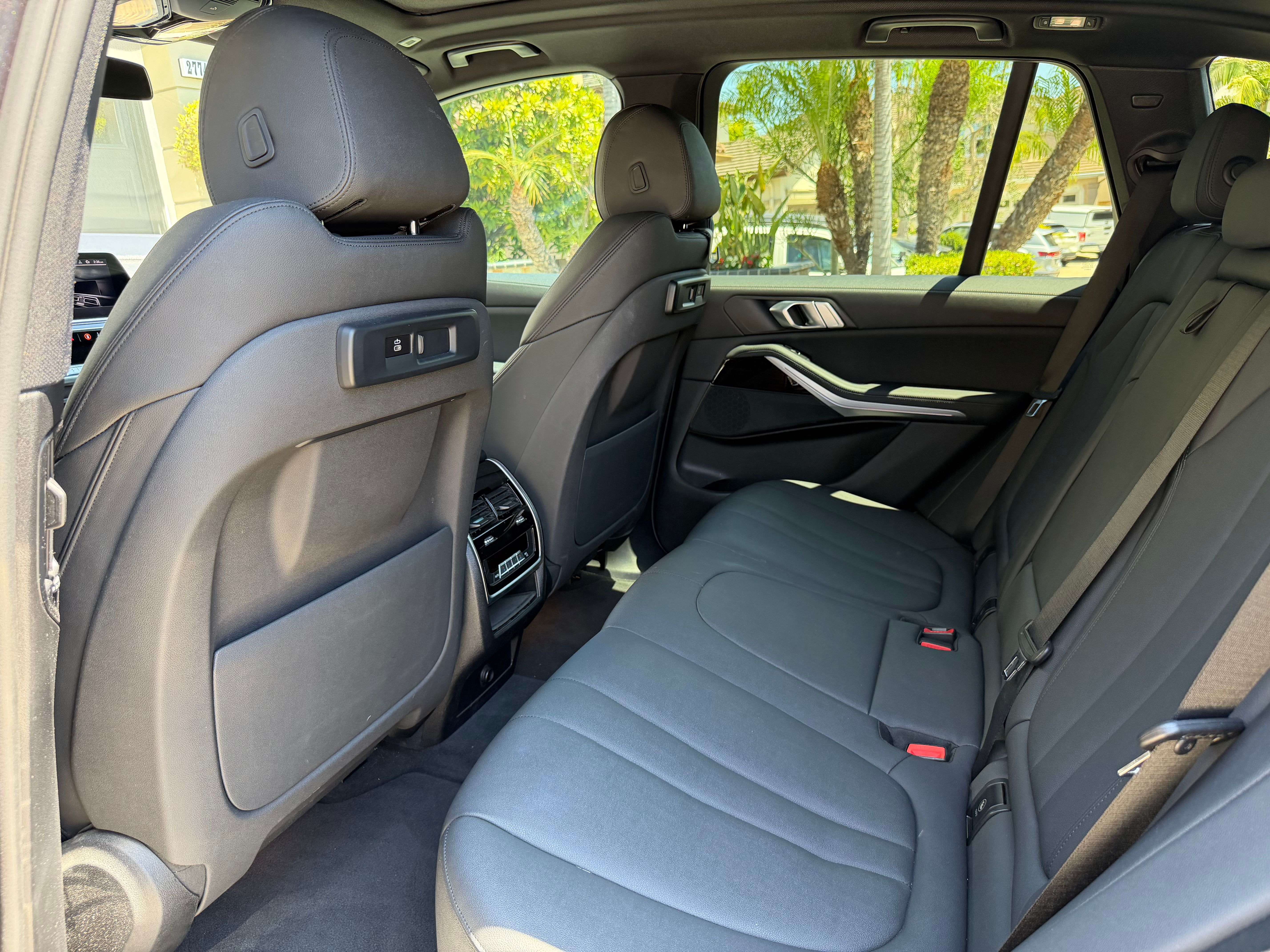 Used 2019 BMW X5 xDrive40i w/ Convenience Package AWD/4WD image 15