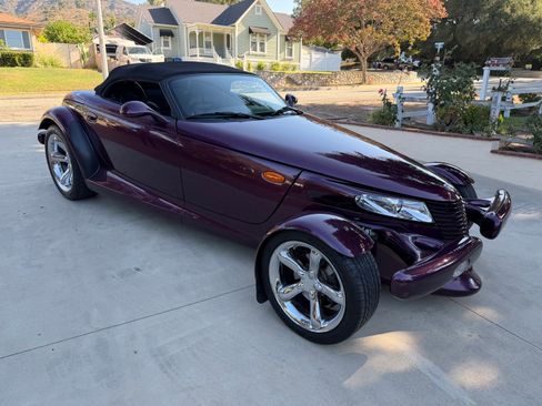 Used 1999 Plymouth Prowler RWD image 5