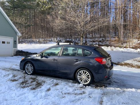 Used 2013 Subaru Impreza 2.0i Premium image 1