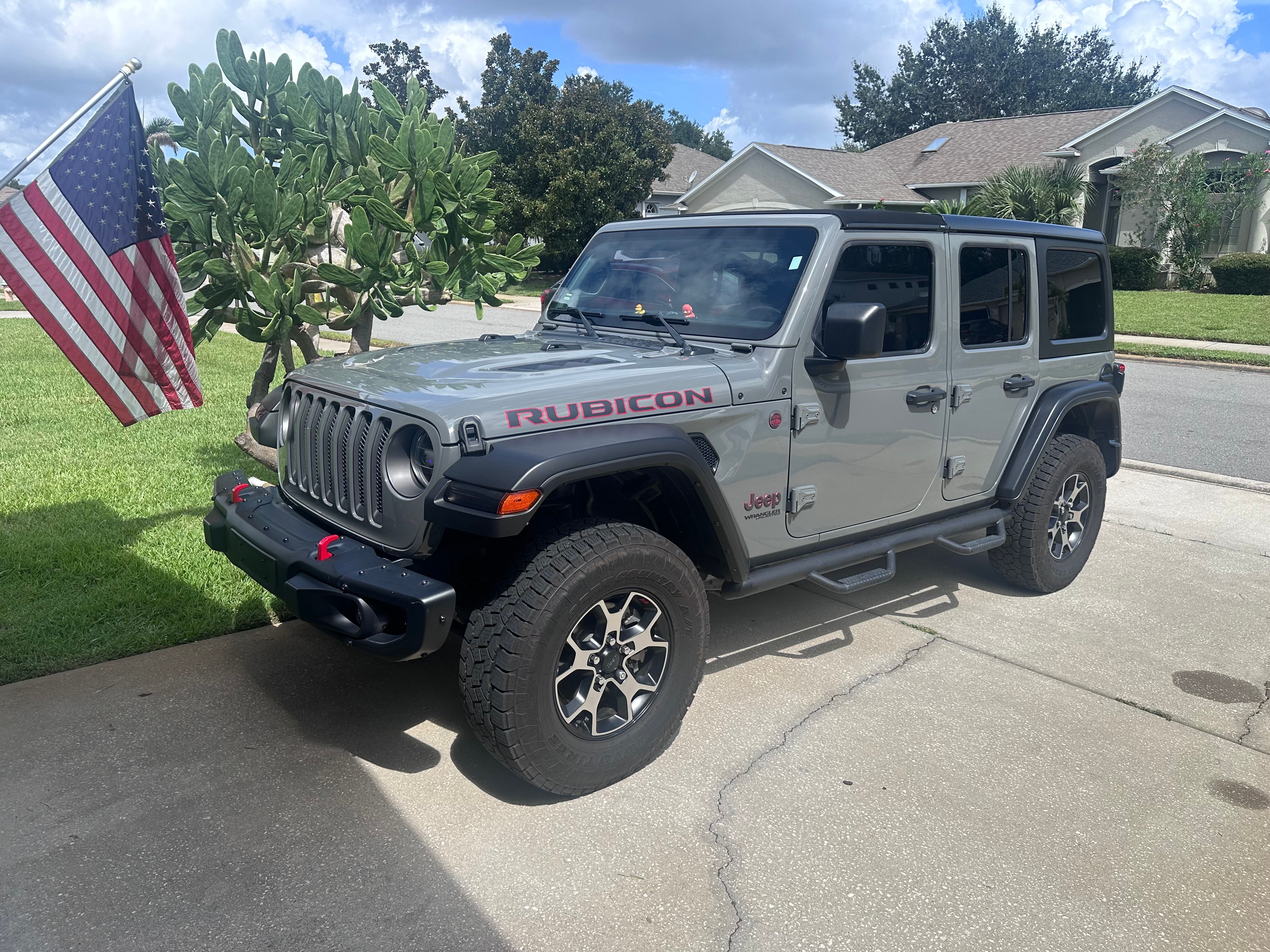 Used 2018 Jeep Wrangler Unlimited Rubicon AWD/4WD image 1