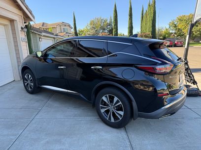 Used 2019 Nissan Murano S w/ Cargo Package