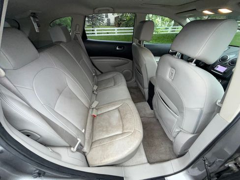 Used 2013 Nissan Rogue SL AWD/4WD image 8