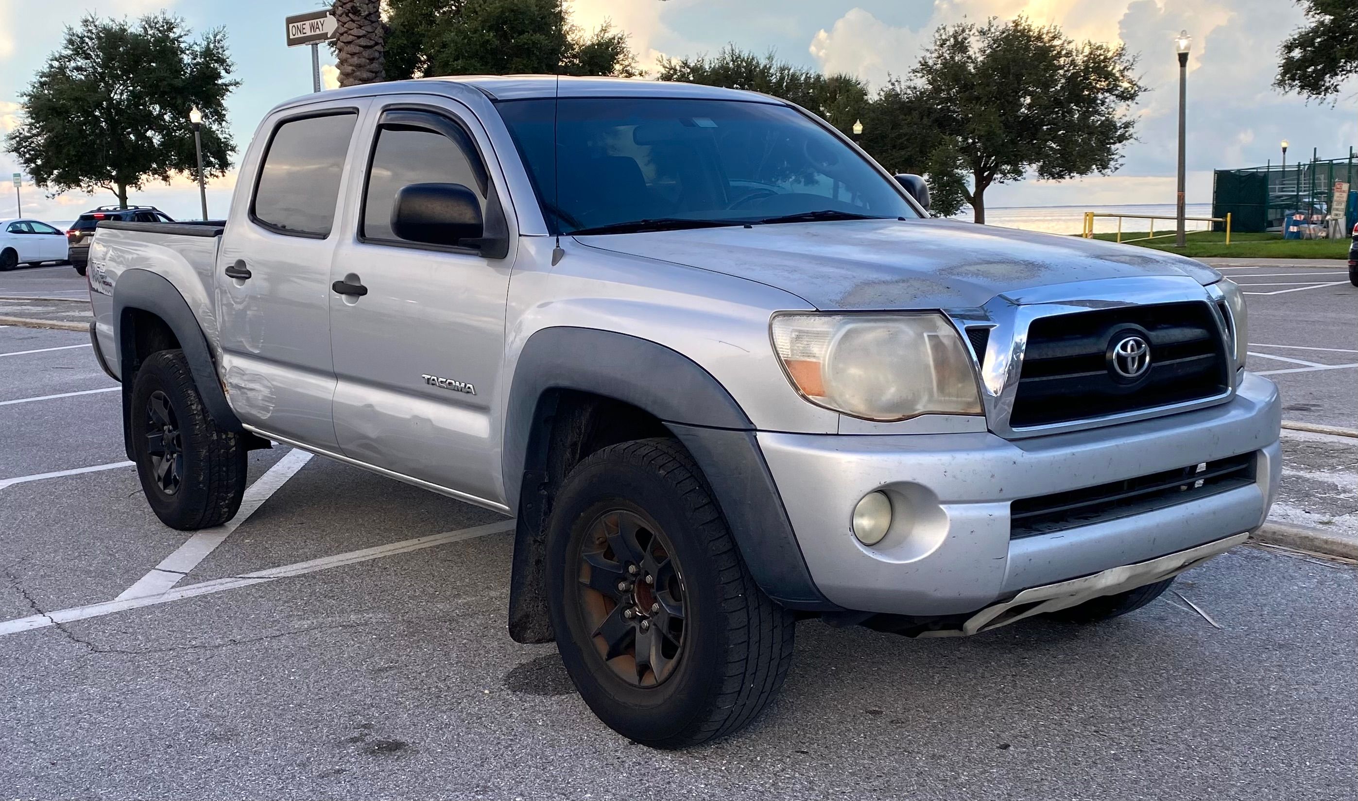 Used 2008 Toyota Tacoma PreRunner w/ TRD Off-Road Pkg #2 RWD image 5