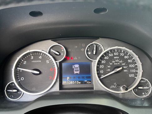 Used 2016 Toyota Tundra Limited w/ Limited Premium Package image 8