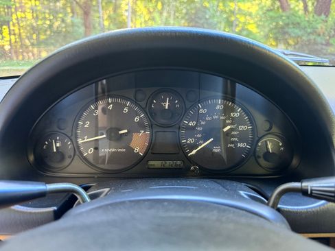 Used 1999 MAZDA MX-5 Miata image 6