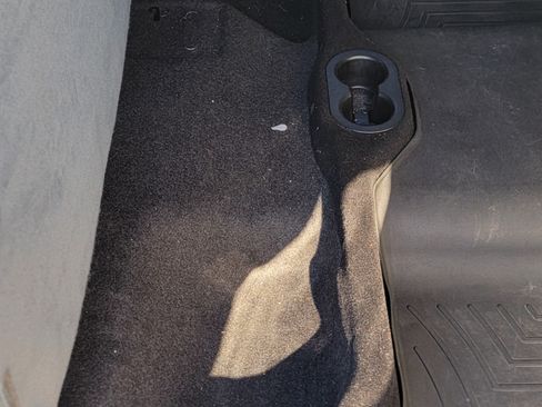 Used 2019 RAM 1500 Classic SLT image 9