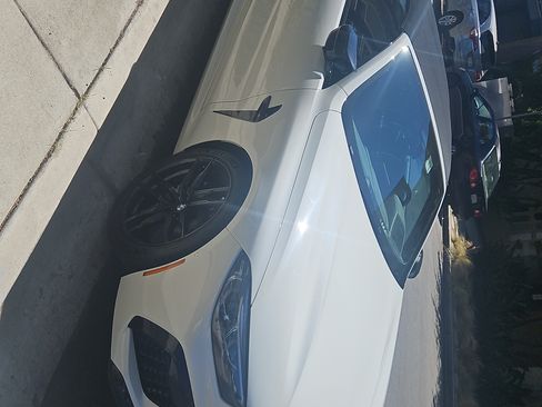 Used 2024 BMW M8 Competition image 5