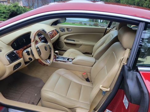 Used 2007 Jaguar XK Coupe image 10