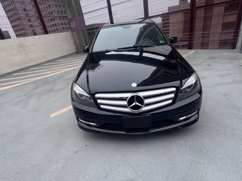 Used 2011 Mercedes-Benz C 300 Sedan image 1