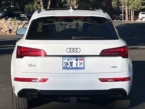 Used 2024 Audi Q5 e Premium Plus w/ Premium Plus Package AWD/4WD image 6